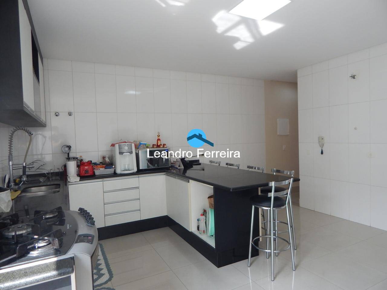 Sobrado à venda com 3 quartos, 245m² - Foto 8