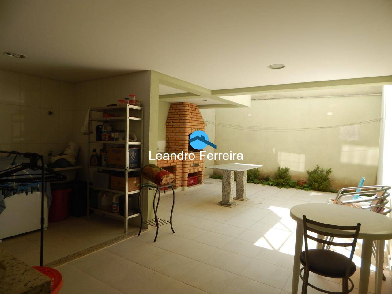 Sobrado à venda com 3 quartos, 245m² - Foto 32