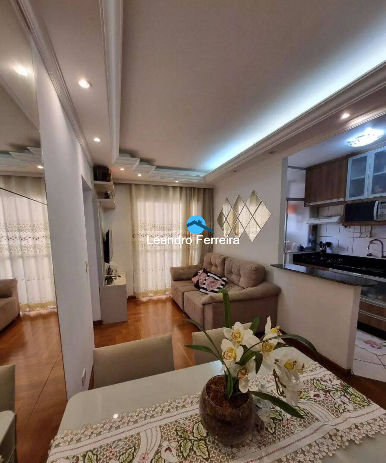 Apartamento à venda com 2 quartos, 53m² - Foto 1