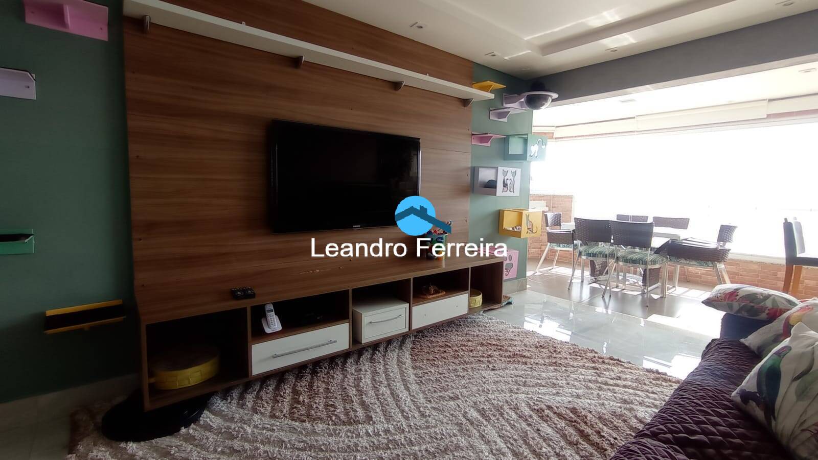 Apartamento à venda com 3 quartos, 158m² - Foto 1