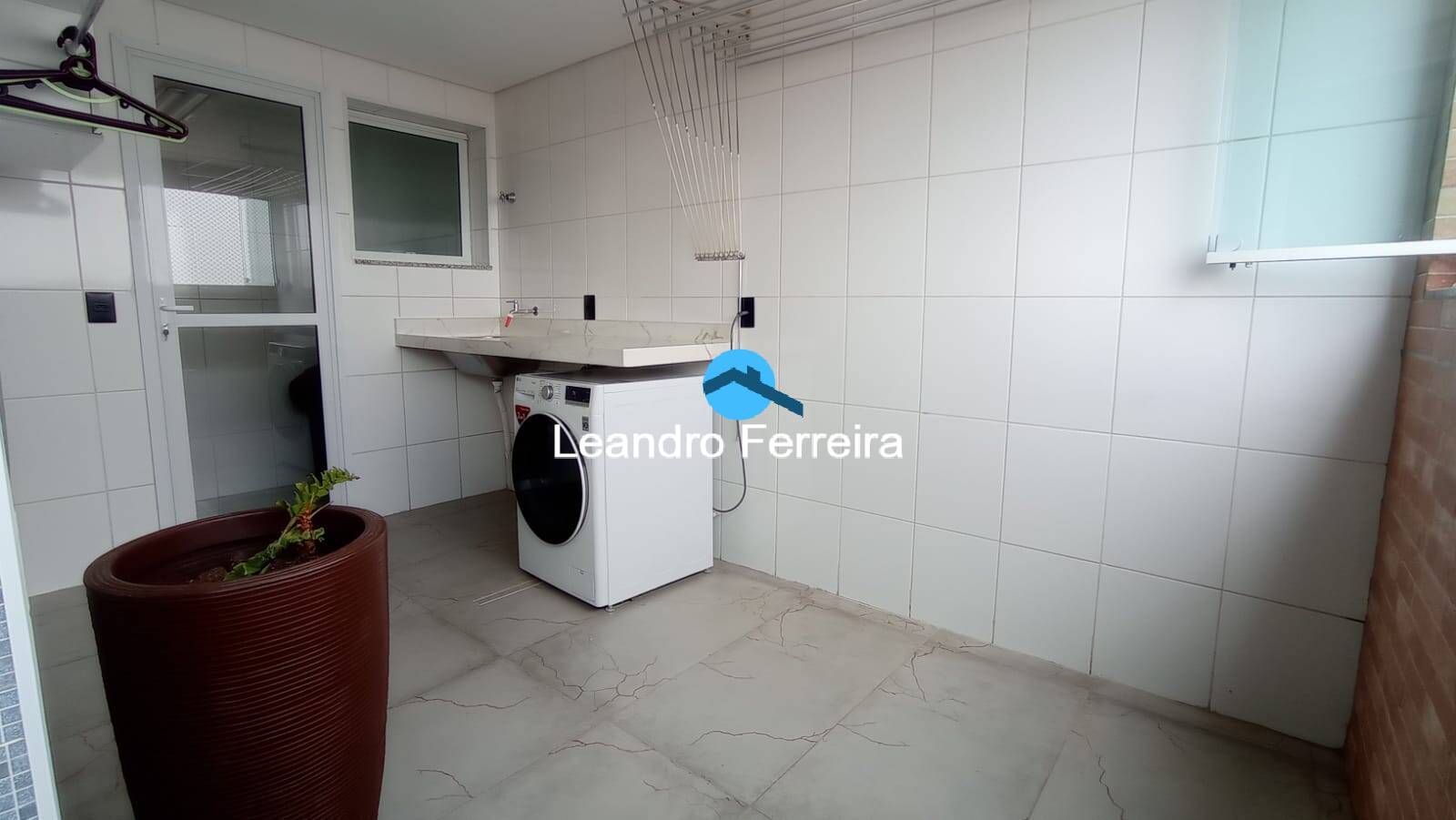 Apartamento à venda com 3 quartos, 158m² - Foto 35