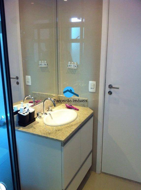 Apartamento à venda com 3 quartos, 155m² - Foto 10