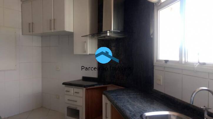 Apartamento à venda com 4 quartos, 188m² - Foto 24