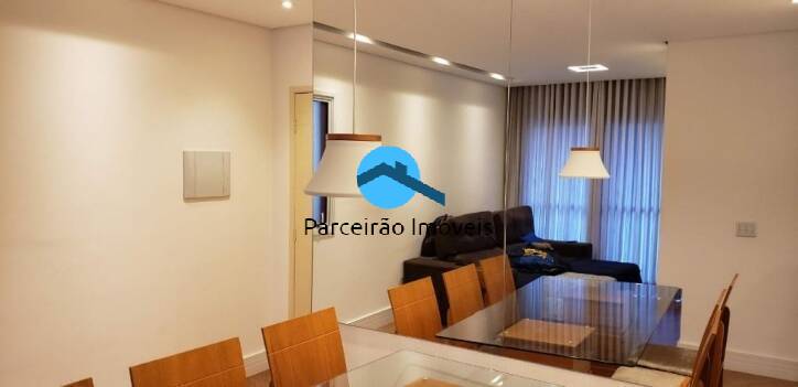 Apartamento à venda com 2 quartos, 70m² - Foto 13