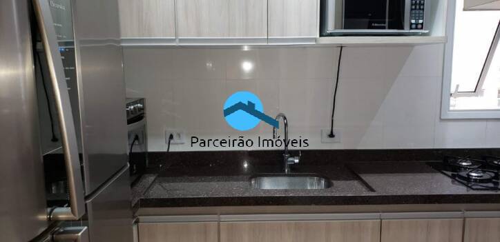 Apartamento à venda com 2 quartos, 70m² - Foto 11