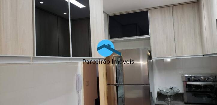 Apartamento à venda com 2 quartos, 70m² - Foto 10