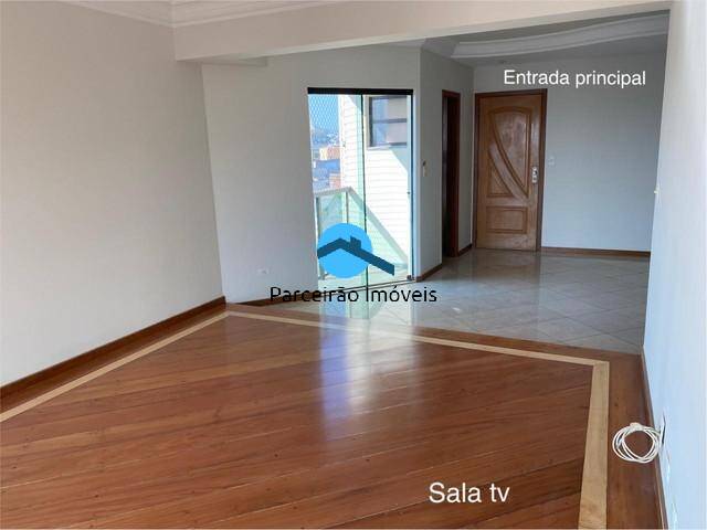 Apartamento à venda com 3 quartos, 143m² - Foto 13