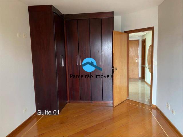 Apartamento à venda com 3 quartos, 143m² - Foto 12