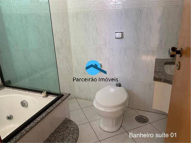 Apartamento à venda com 3 quartos, 143m² - Foto 4